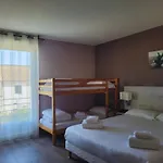 Hotel Restaurant Les Chataigniers Privas