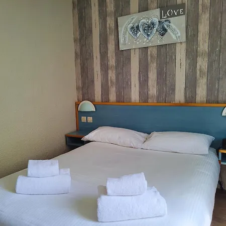 Hotel Restaurant Les Chataigniers Privas