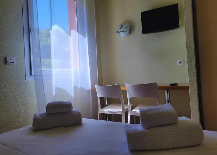 Restaurant Les Chataigniers Отель 3*