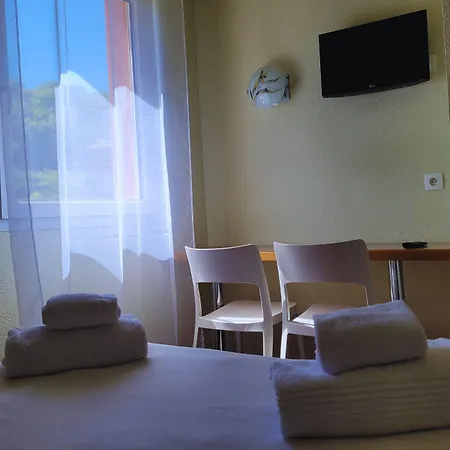 Hotel Restaurant Les Chataigniers